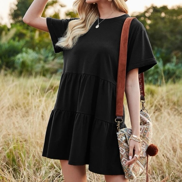 SHEIN Dresses & Skirts - SHEIN LUNE Rolled Cuff Ruffle Hem Babydoll Dress | Black Crew neck Tiered Dress